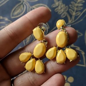 Nwot yellow drop chandelier pastel earrings